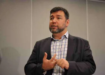 Rafael Parente diz que prioridade é modernizar sistema educacional do DF