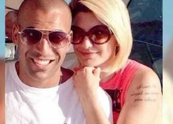 APRESENTADORA DIZ QUE JOGADOR DO CORINTHIANS É GAY!!! ASSUMA!!