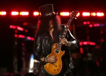 Slash anuncia shows no Brasil em 2019