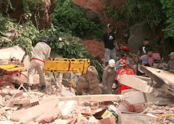 Tragédia em Niterói tem 10 mortos e resgate prosseguirá neste domingo