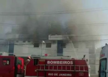 Três pacientes morrem durante incêndio de hospital no Rio de Janeiro