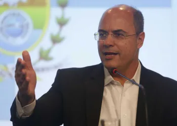 Witzel anuncia sete nomes e dá status de secretaria às polícias