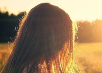 Menina de 11 anos se livra de sequestro por usar ‘palavra-chave’