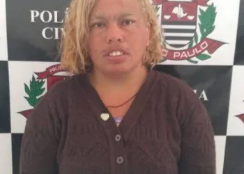 Mulher se entrega à Polícia Civil e confessa ter matado a própria mãe em julho