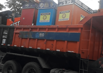 MALDADE E COVARDIA CONTRA TRABALHADORES EM CAMPO GRANDE!! CUIDANDO DAS PESSOAS???
