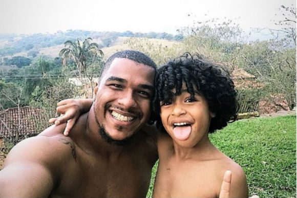 Bebê de 11 meses recebe coração de Lucca, filho do goleiro Elisson