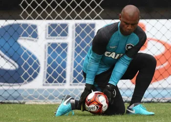 Partida entre Botafogo e Paraná marca a despedida do goleiro Jefferson