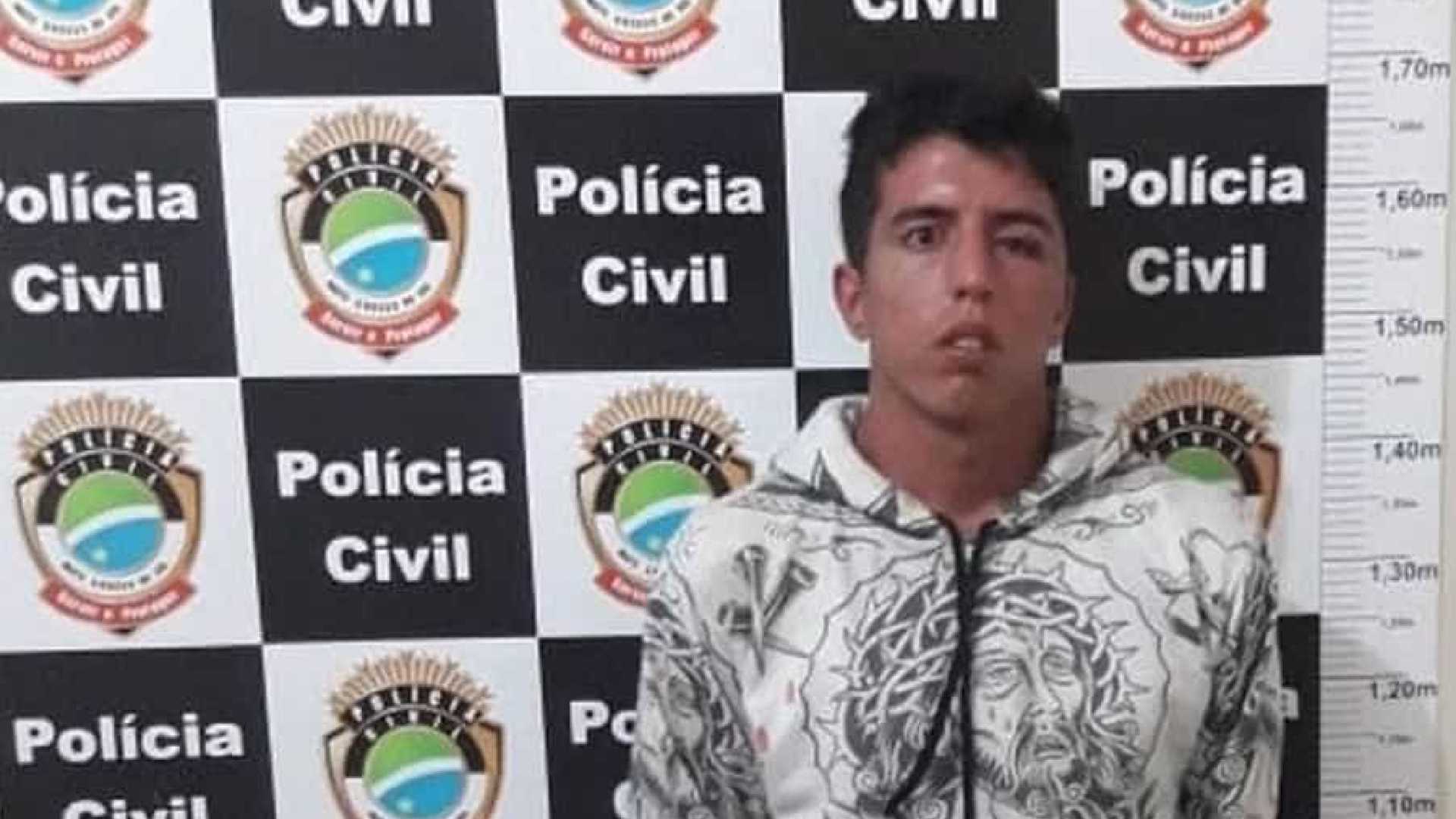Homem que matou a  namorada e filha de 1 mês é preso
