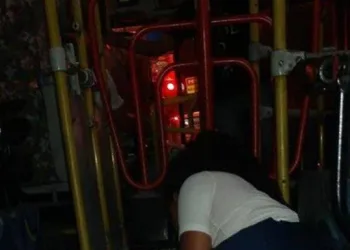 Guerra entre traficantes assusta moradores em Bairro na Zona Oeste!!