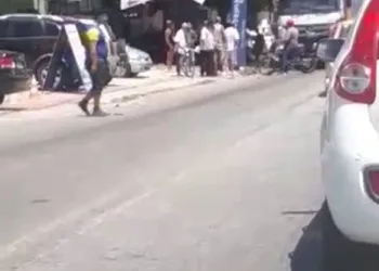 UMA SENHORA MORRE ATROPELADA NESSE INSTANTE EM CAMPO GRANDE!!