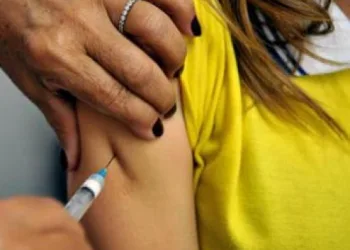 A resposta desse médico ensinou uma lição para as mães que não querem vacinar os filhos