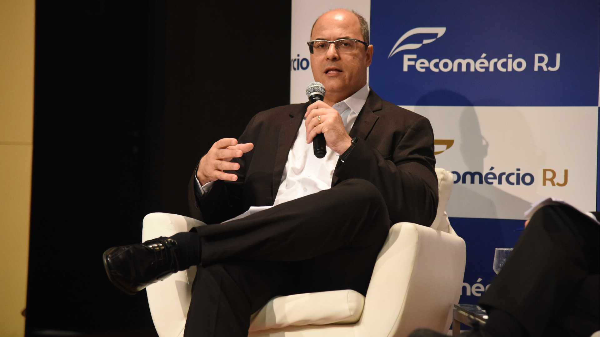 Enfrentamento à violência vai além do abate de criminosos, diz Witzel