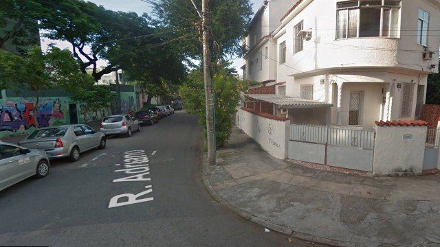 Incêndio em casa  deixa uma pessoa morta no RJ