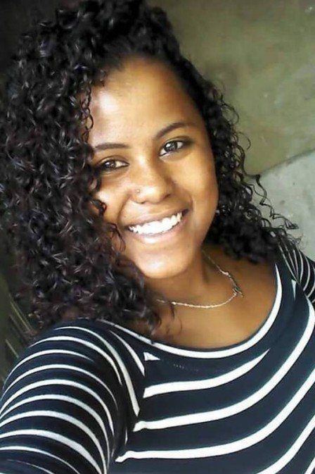 Avó não consegue impedir neto de matar namorada na Zona Oeste, vai atrás dele e sofre acidente