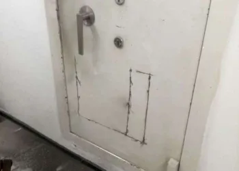 Cinco bandidos são presos tentando arrombar cofres de banco na Zona Oeste