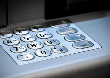 Agências bancárias não abrem no dia 31