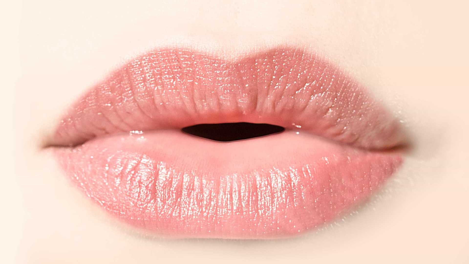 Quatro cuidados para conquistar os lábios dos sonhos