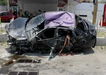 TRAGÉDIA NA AVENIDA BRASIL!! QUATRO MORTOS!! (IMAGENS FORTES)