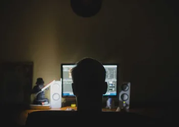 Justiça  condena estudante por ‘estupro virtual de vulnerável’