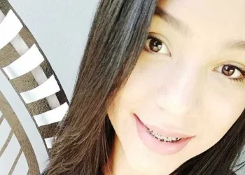 Jovem desaparece após pedir carro por aplicativo
