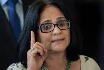 Futura Ministra diz ter sido violentada por dois pastores quando criança