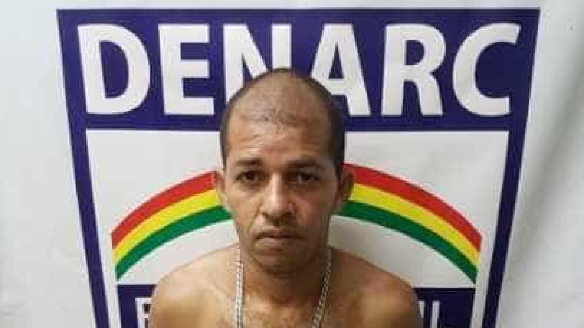 Homem ameaça Bolsonaro com arma e é preso