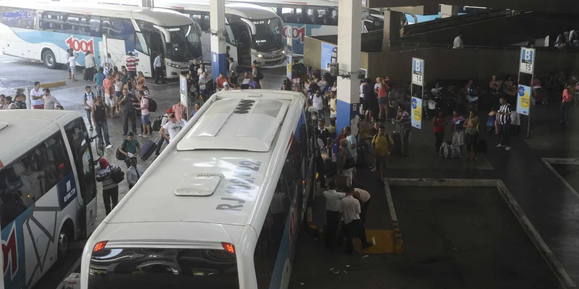 Rodoviária do Rio receberá mais de 21 mil ônibus neste fim de ano