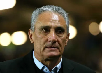 Tite se arrependeu de ter levado taça da Libertadores a Lula: ‘Errei’