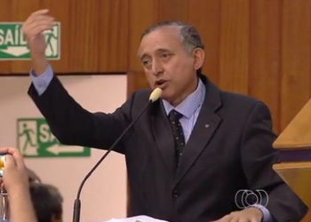 Vereador diz que quem vai a bares de madrugada é ‘corno ou delinquente’