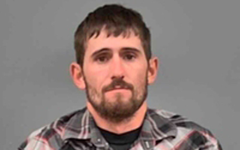 Juiz manda caçador ilegal assistir ‘Bambi’ uma vez por mês nos EUA