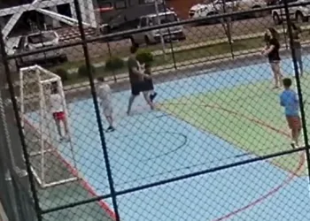 Saiba qual será a punição para o casal que segurou criança de 6 anos para o filho bater