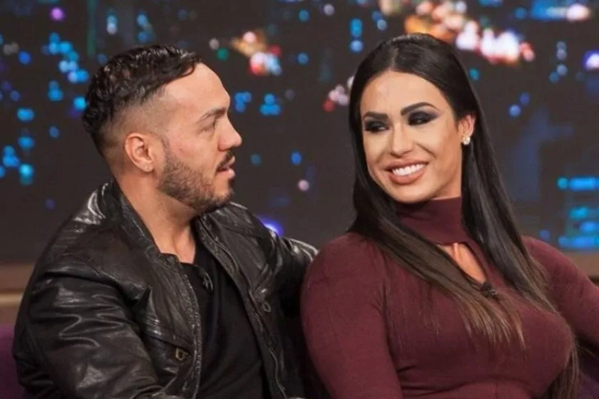 Sempre treinando, Gracyanne Barbosa faz revelação sobre sexo com Belo