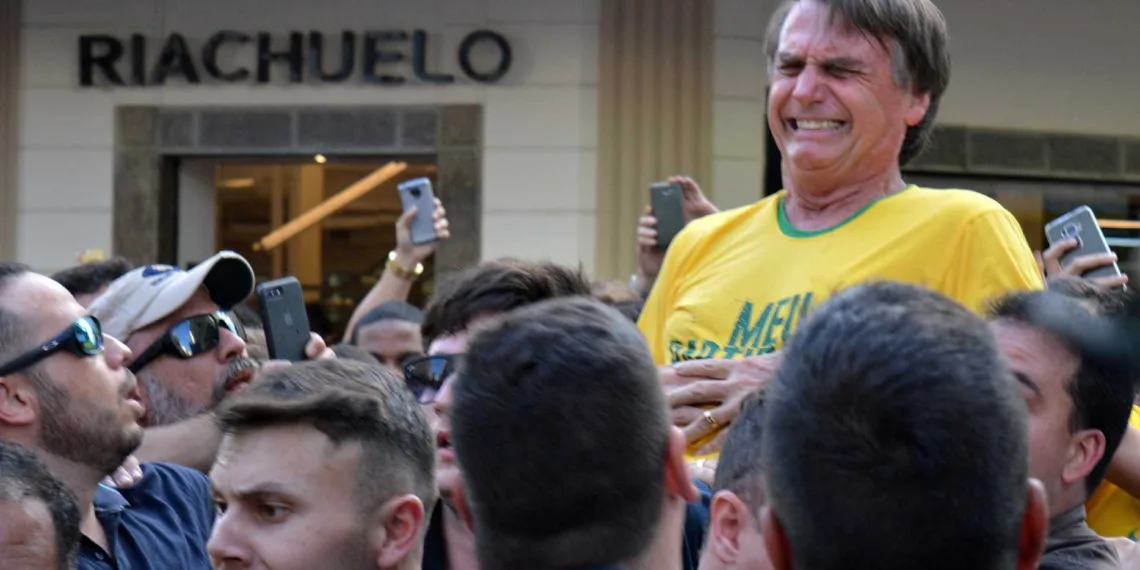 O que se sabe até o momento sobre a facada sofrida por Bolsonaro?