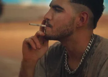 Cantor confirma homossexualidade em entrevista