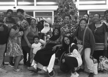 Após meses lutando contra câncer, Cantora tem alta do hospital