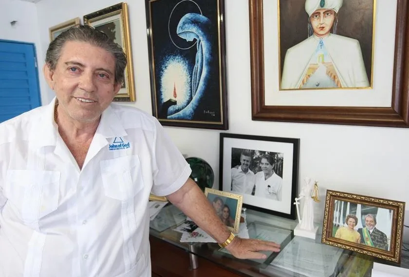 Mulher que denunciou abusos de João de Deus cometeu suicídio, diz site