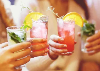 As festas chegaram: quem tem diabetes pode tomar bebida alcoólica?