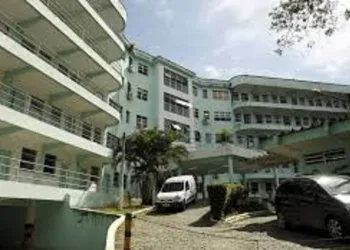 URGENTE!! TRAFICANTES FAZEM DE REFÉNS PACIENTES E FUNCIONÁRIOS NUM HOSPITAL NA ZONA OESTE!!