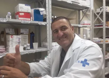 DESCANSE EM PAZ JOSÉ EDUARDO ELIAN!! MORTO POR UM POLICIAL HOJE NA AVENIDA BRASIL….