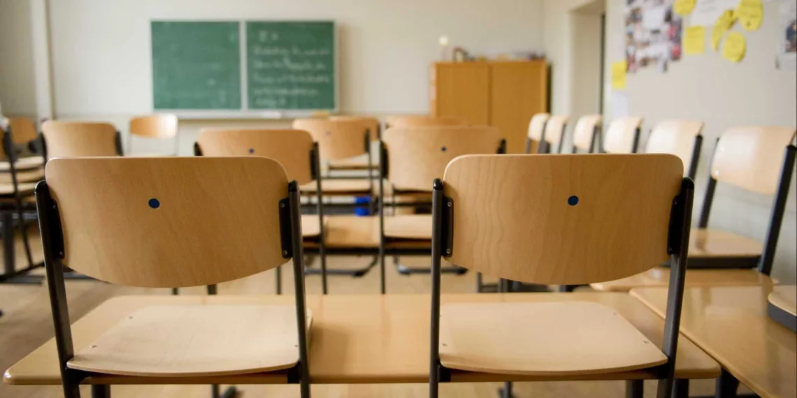 Professor é preso suspeito de estuprar estudante de 13 anos