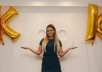 Kelly Key assina com gravadora: ‘Ansiosa para voltar aos palcos’