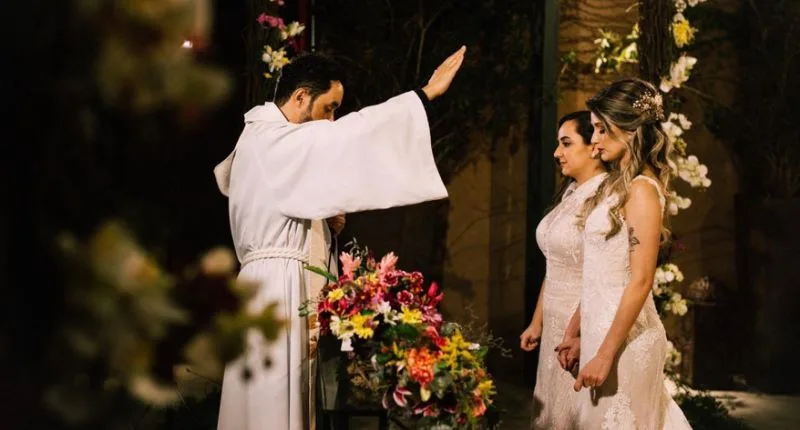 Igreja Anglicana celebra primeiro casamento entre mulheres em SP