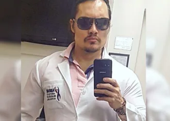 Médico  é acusado de deformar rostos de pelo menos 30 pacientes ( FOTOS)