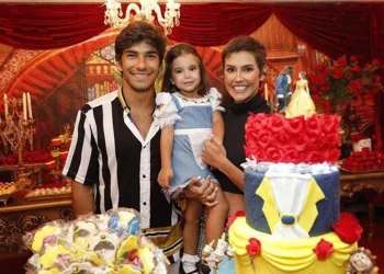 Filha de Deborah Secco faz 3 anos! As fotos da festa ficaram ótimas