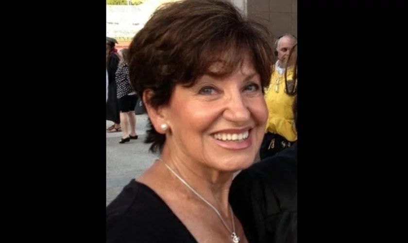 Mulher sonha com Jesus e amanhece curada do câncer