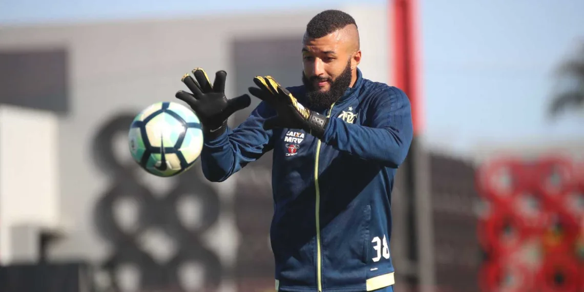 Goleiro Muralha quer voltar para o Flamengo: ‘Saudade daquela torcida’