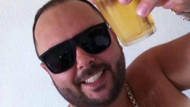 Irmão de funkeira é acusado de espancar mulher com cabo de vassoura no Rio