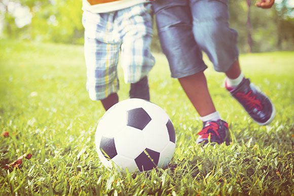 Revoltante! Professor de futebol abusa sexualmente e grava vídeos dos alunos sem roupa