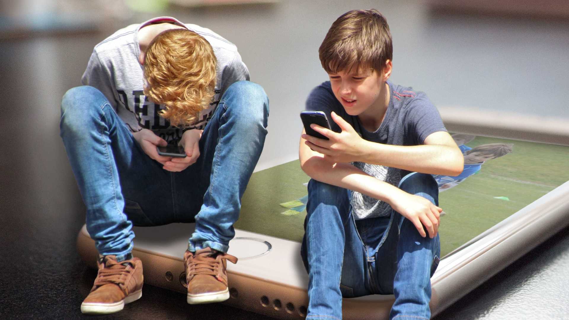 Pais buscam alternativas para tirar crianças de eletrônicos