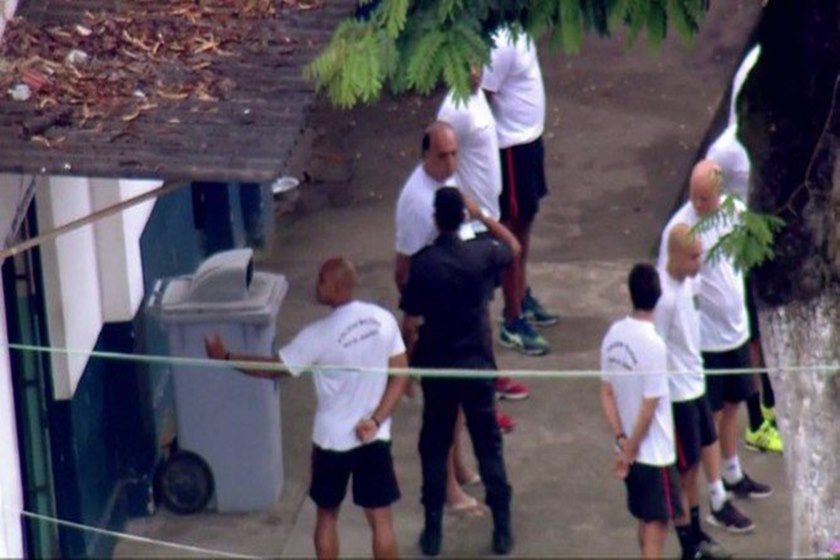 Preso no Rio, Pezão tem ceia de Natal com peru e rabanada